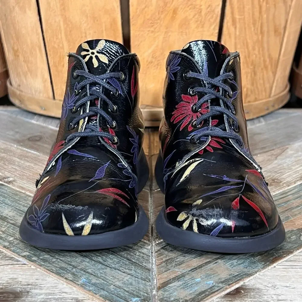 Aster Black Patent Leather Floral Flowers Multicolor Lace-Up Boots Youth EU 29